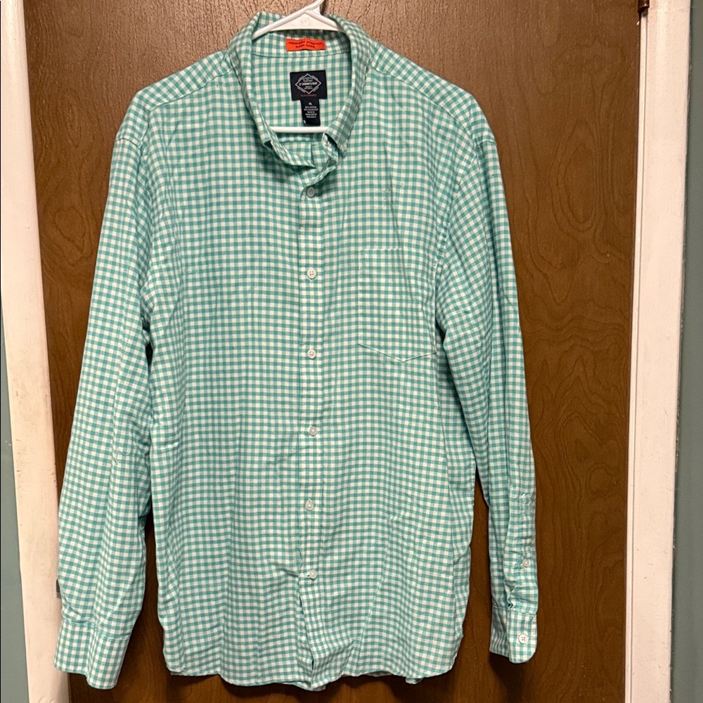 St. John's Bay Mint Checkered Men's Shirt size XL